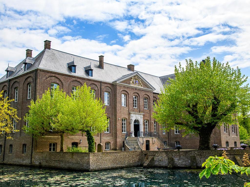 Hotel De Maasparel ארקן מראה חיצוני תמונה